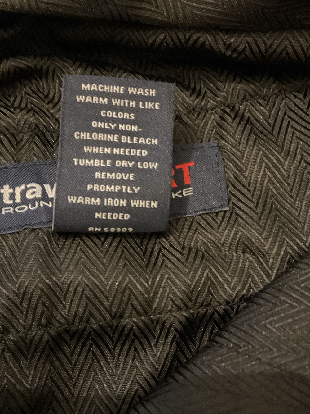 Travel Smart by Roundtree and York Men's Black Dress Pants Size 48X30 - Picture 4 of 5